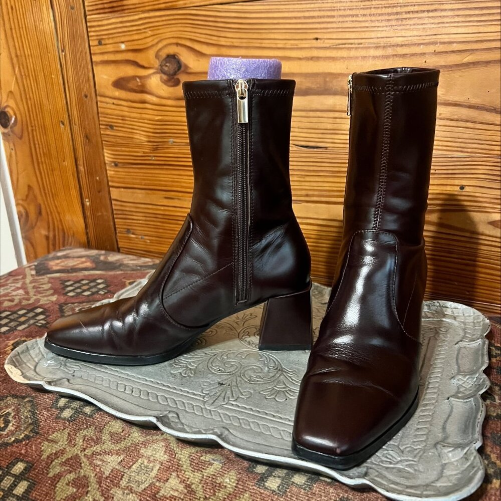 Dark Oak Boxed Leather Heeled Boots - Size 5.5